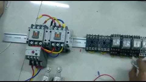 Mạch đóng mở cửa ngắt bằng Công Tắc Hành Trình.opens the door interrupted by switches itinerary