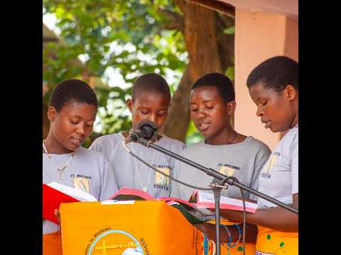 Mwambo Wa Nsembe Ya Misa Yotsekulira Zokonzekera Za Lamulungu La Mayitanidwe Mu Mpingo Ku Parishi