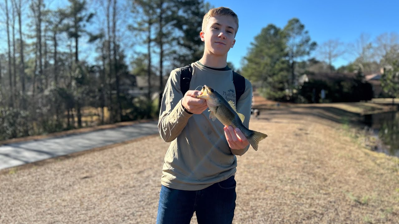 Fishing with 100$ worth of tackle from Walmart. #fishing #bassfishing