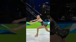 All this talk about James Bond has us remembering Yuna Kim’s epic Bond medley 🎶