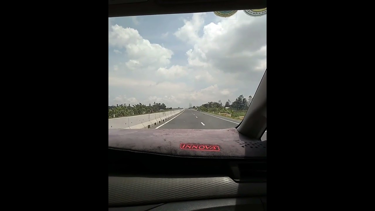 DẤU CHÂN PHIÊU LƯU - LỤC TỈNH PHÍA NAM:                     Nhạc AI cover Rock - Thương Vết Đau Đời.