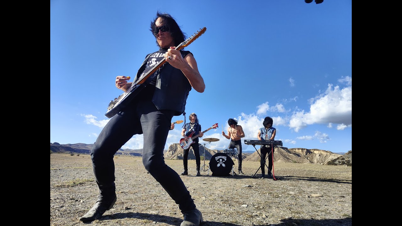 Watch The Fuzztones - "Barking Up The Wrong Tree" on YouTube Watch The Fuzztones - "Barking Up The Wrong Tree" on YouTube