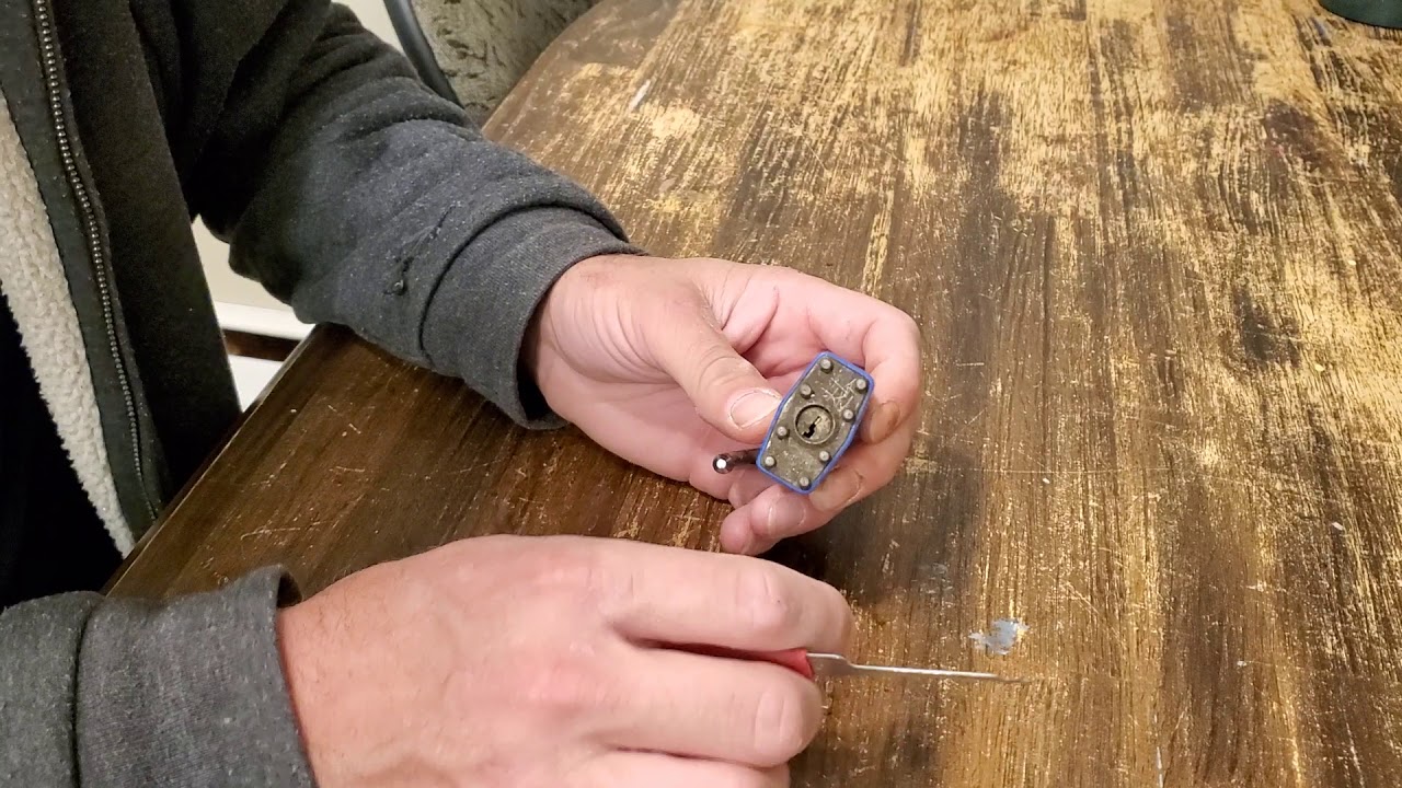 Princess auto/Harbour freight padlock YouTube