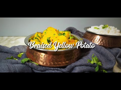 TRADITIONAL SOUTH AFRICAN YELLOW POTATO CURRY | EatMee Recipes