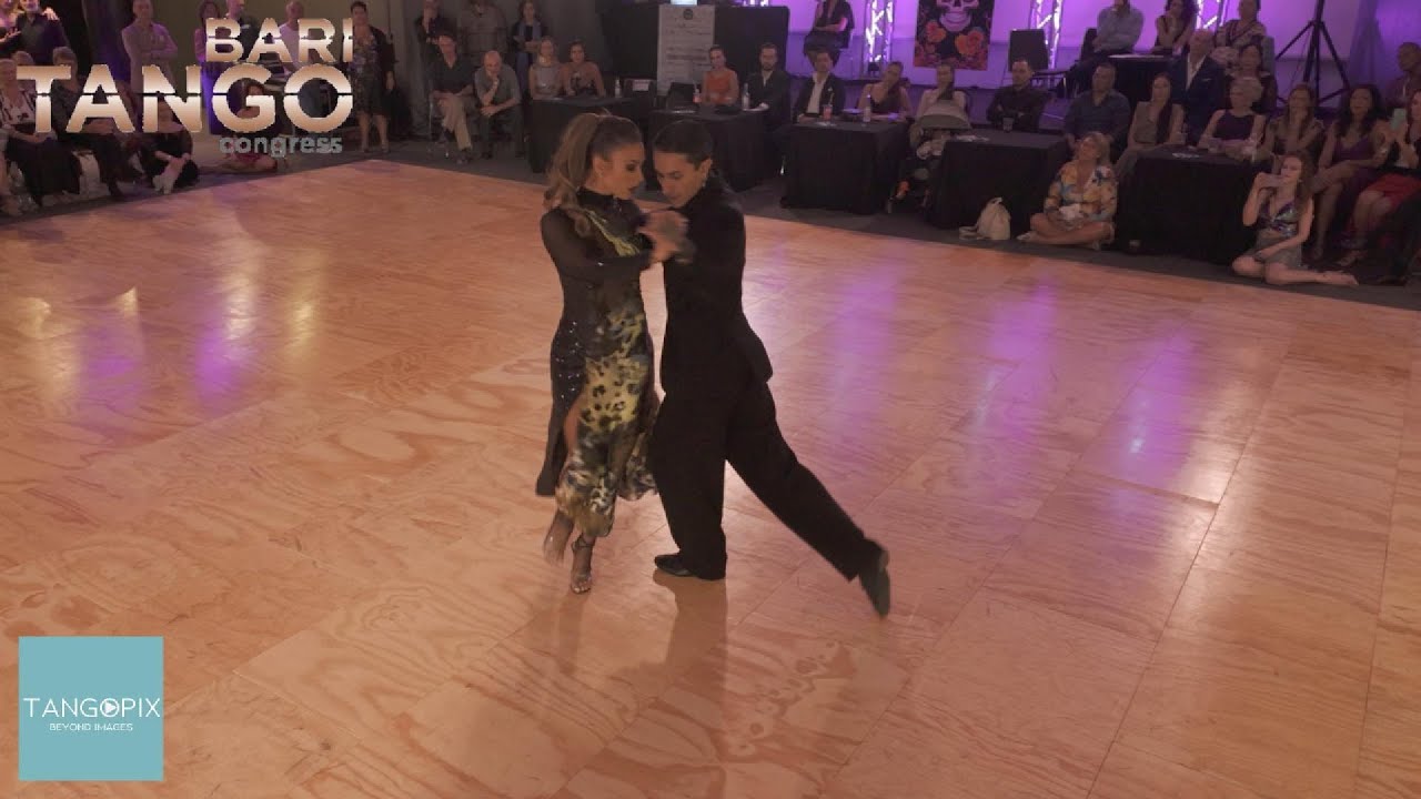 BARI TANGO CONGRESS '24 - Julián & Bruna dance Osvaldo Pugliese & Roberto Goyeneche - El Motivo BARI TANGO CONGRESS '24 - Julián & Bruna dance Osvaldo Pugliese & Roberto Goyeneche - El Motivo