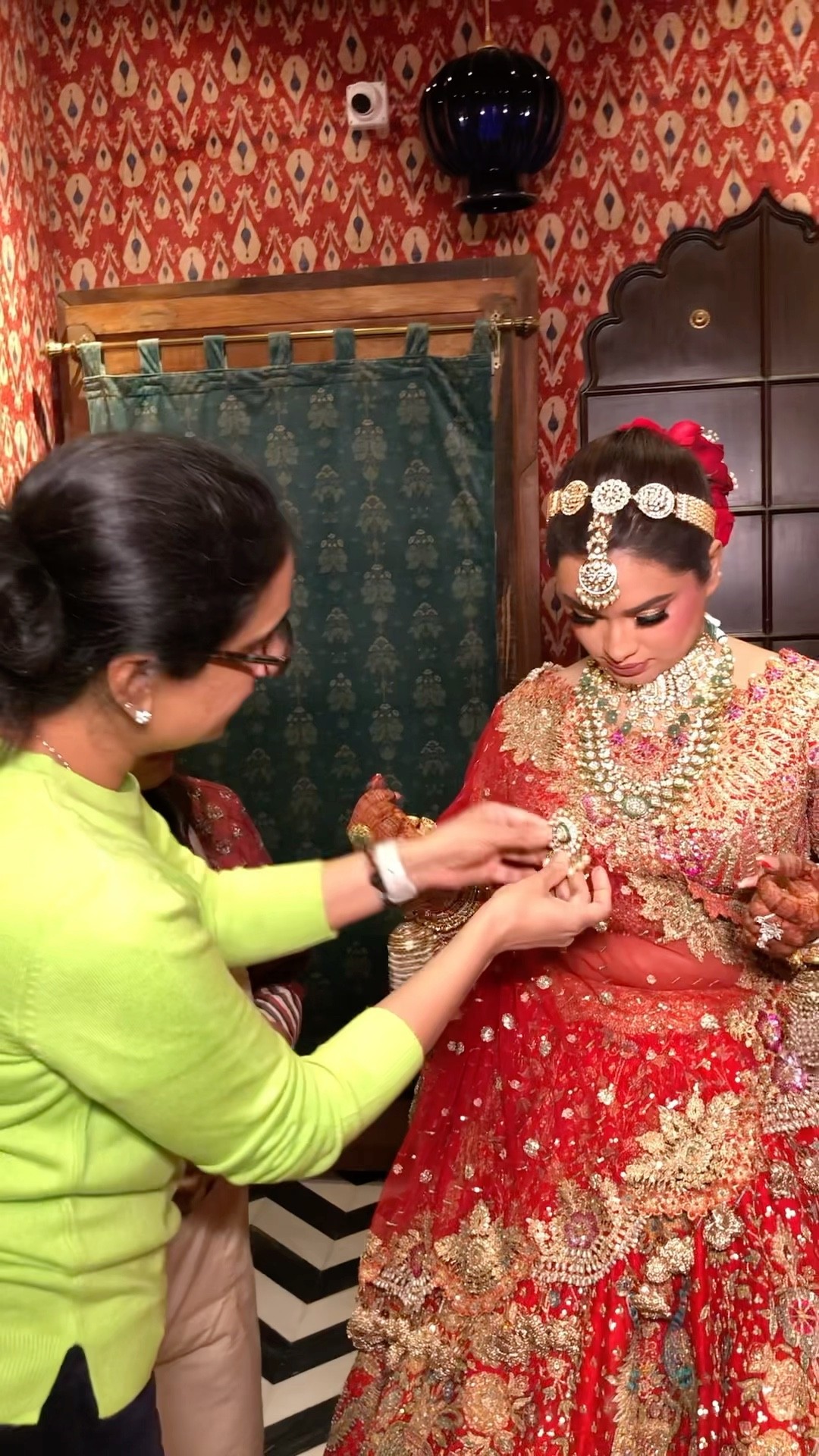 My stunning bride in making ❤️ Parul Garg