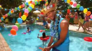 Party City Commercial Summer Is Easy (2014) screenshot 3