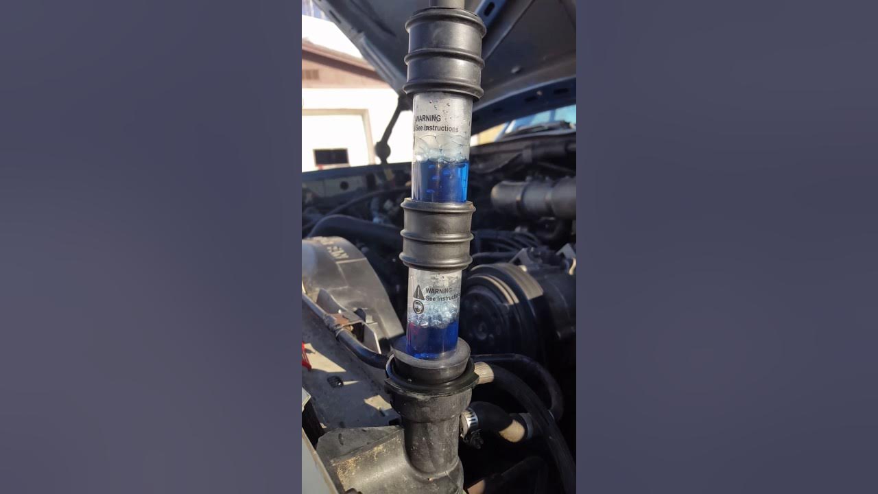 Cylinder head leak test... stayed blue so it's good YouTube