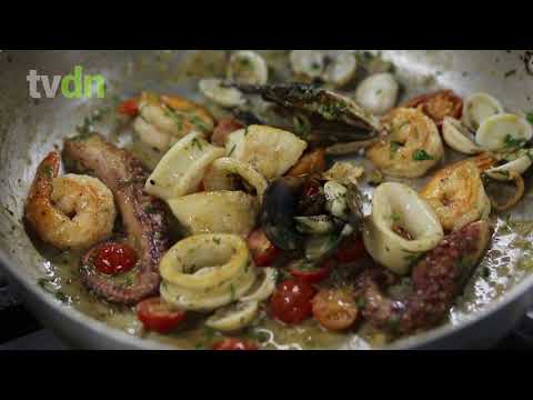 Vídeo: Salada Do Mar Vermelho Com Palitos De Caranguejo: Uma Receita Passo A Passo Com Fotos E Vídeos