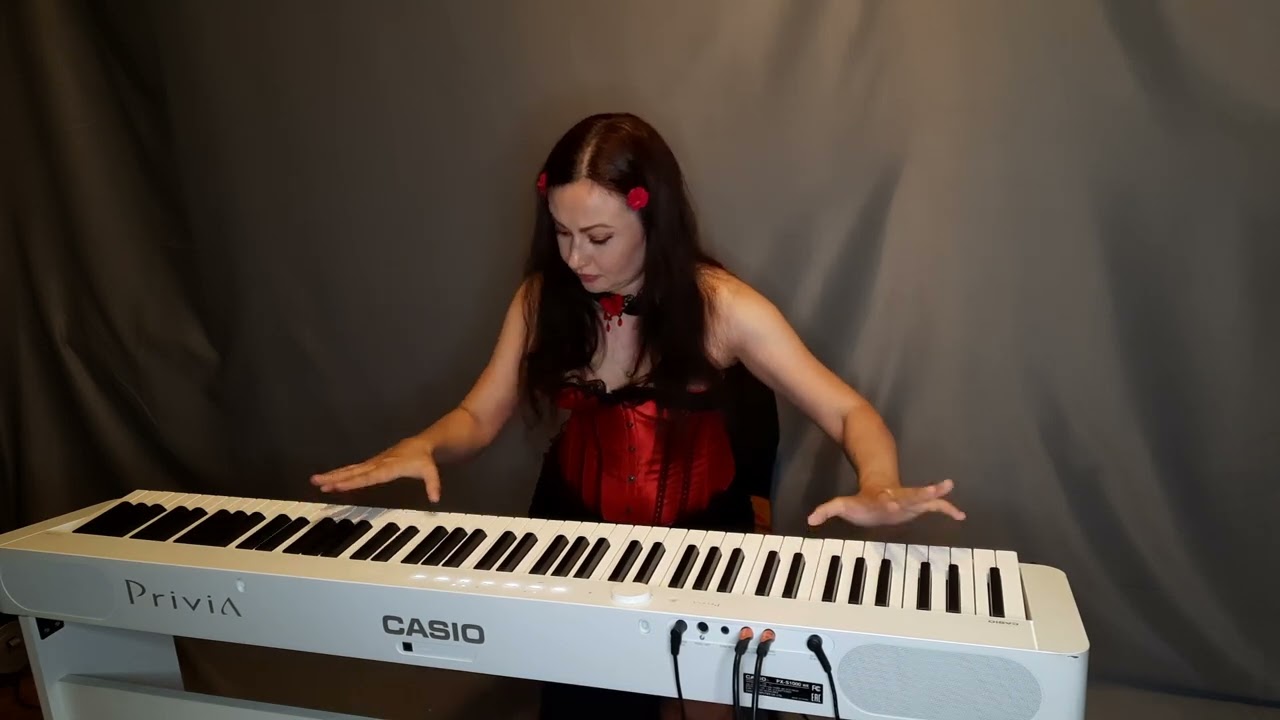 Cradle Of Filth - A Gothic Romance (Red Roses For Devils's Wore)