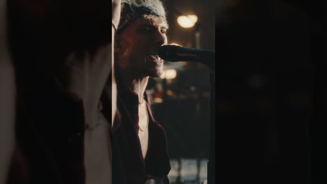 the debut album 'postMANIC'