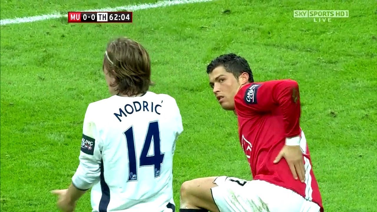 2009 წლის დაპირისპირება, სადაც კრიშტიანუ რონალდუ და ლუკა მოდრიჩი პირველად შეხვდნენ ერთმანეთს ( ვიდეო )