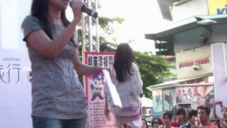 100807 林依晨《美好的旅行》專輯預購簽唱會-台南 (2/3)