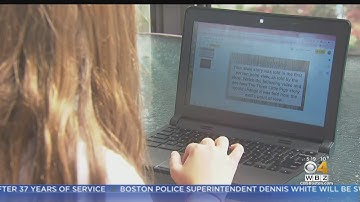 Comcast Postpones New Fee For Excessive Data Use