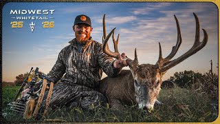 Double Beam FREAK - The Hunt for “Two Face” | Midwest Whitetail
