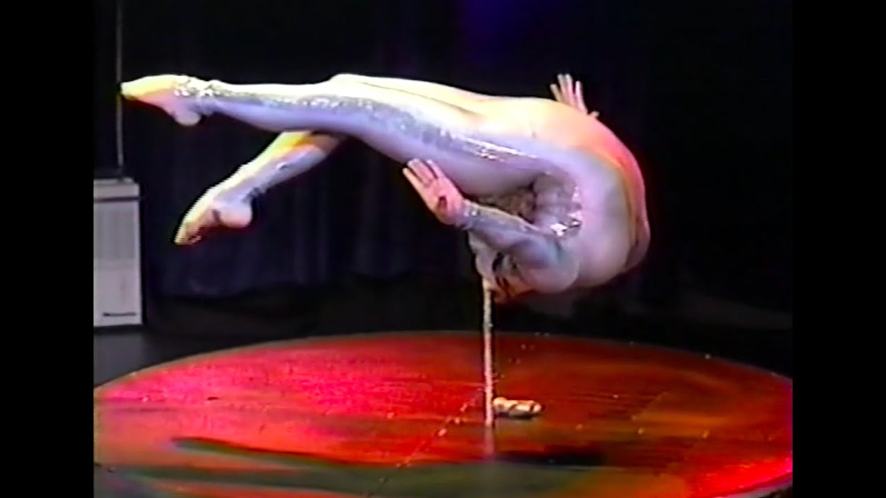 The Twisted Lives Of Contortionists - YouTube