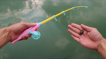 Lạ Vlog Cần Câu BỰA Nhất Thế giới ( Bằng Nhựa ???? ) - Mini fishing rod
