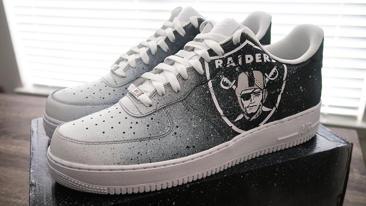 nike air force 1 raiders