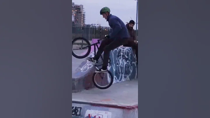 How to Use the Skatepark Differently - Justin Schw...
