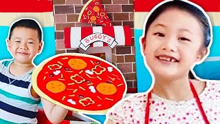 Biggest Pizzeria Boxfort | Cook Out Challenge