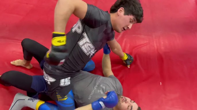 Qozogistonda talabalar porno Yasemin multfilm porno