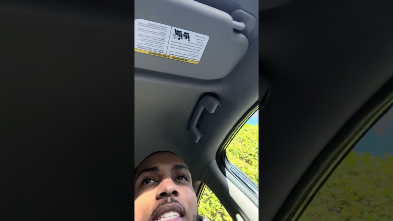 5 mind games that women play with attractive men