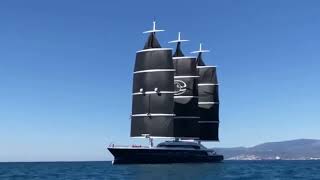 black pearl setting sails