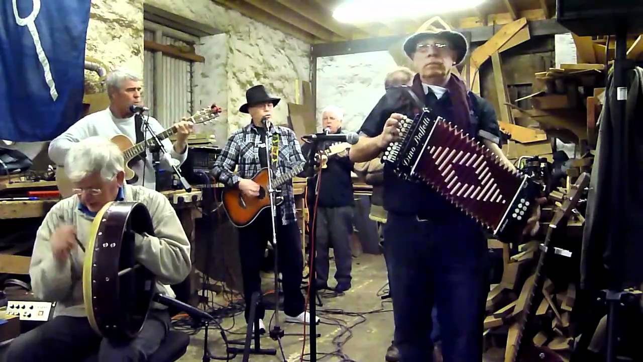 Coffin Dodgers at Penrhyn.mpeg YouTube