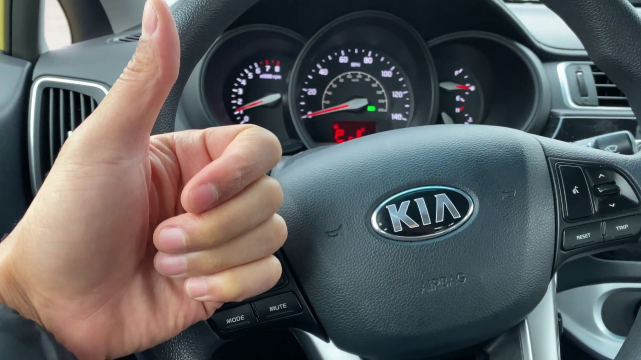 KIA RIO How to turn on/off headlights and highbeams headlights YouTube