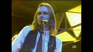 STATUS QUO - Top Of The Pops TOTP (BBC - 1981) [HQ Audio] - Something 'bout you baby I like