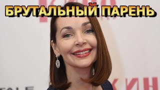 БЕЗУМНО КРАСИВЫЙ! Наталия Антонова впервые показала старшего сына