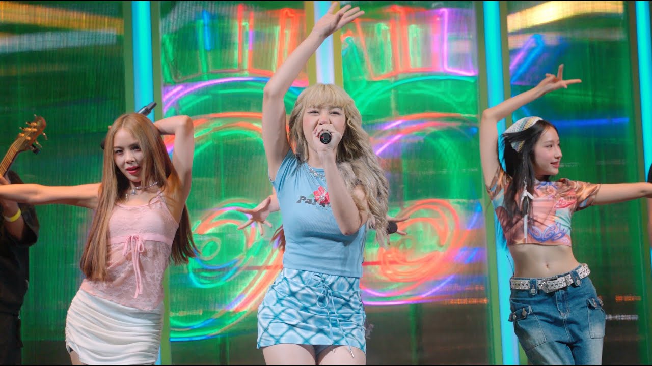 ไม่รับความเห็นต่าง (U R MINE) - PRETZELLE @ Peak a Boo รัชโยธิน