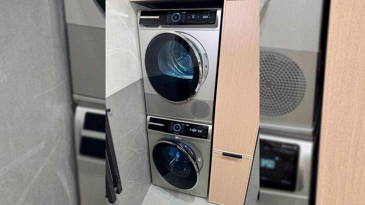 Сушильная машина Bosch Serie 8 WQB245BXME с Реверсом Обзор