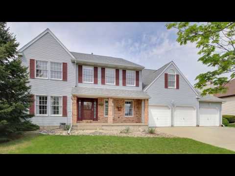 2504 Keystone Rd, Bloomington, IL home video tour