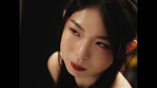 艾蜜莉Amili - 暫停Official Music Video