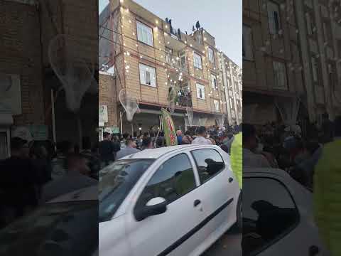 رسم عصر عروسی در سولان همدان پول سر داماد می ریزند و همه با تور جمع میکنم