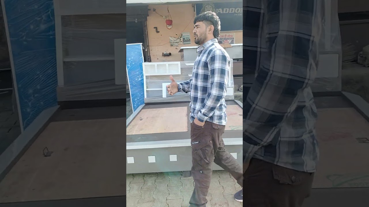 electronics and furniture almari LED panel and study table VPO Badanpur 80592-02381