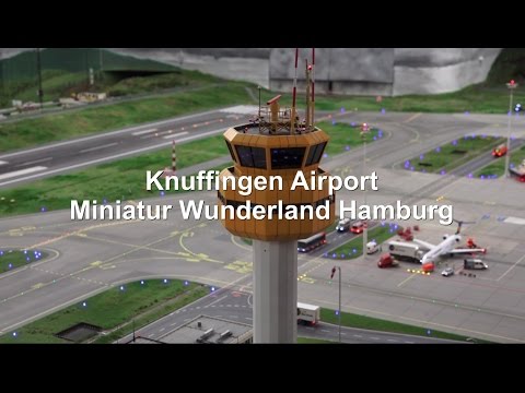 Video: Flughafen Aus Holz