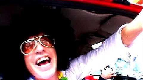 Paris Technoparade 2005 part2/3