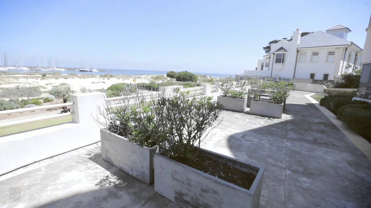 8/29 Grove Brighton for sale by Petter hockingstuart