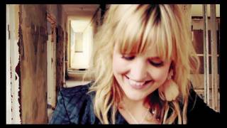 Video thumbnail of "Leonie Meijer - Hey! (official music video)"