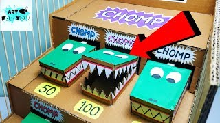 DIY Crocodiles Arcade Game From Cardboard | How to make Crocodiles Arcade Game | Cardboard games screenshot 1