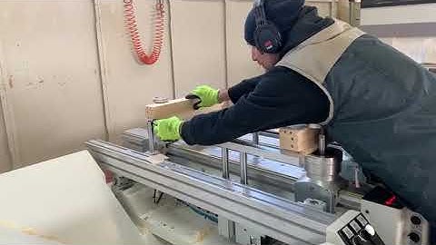 Used SCM Record 200 R Wood CNC machining centre - 5 Axis