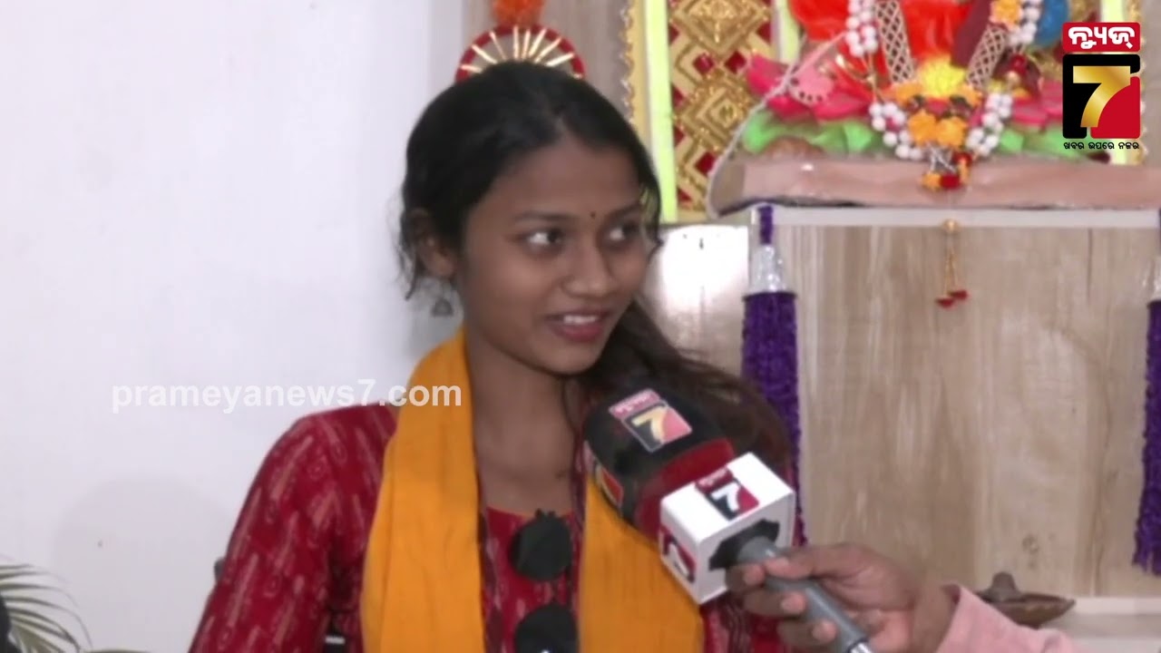 ପେନସିଲ ରେ ଚିତ୍ର ଆଙ୍କୁଥିଲେ ଆଜି ଚିତ୍ରଶିଳ୍ପୀ | Balangir Artist Honored with ‘India Gaurav’ Award