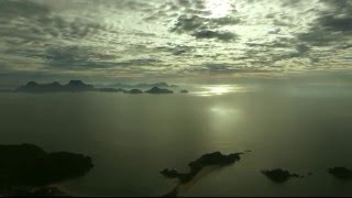 Полет над пляжем Накпан,остров Палаван, Филиппины.  Flying  beach Nakpan, Palawan, Philippines,