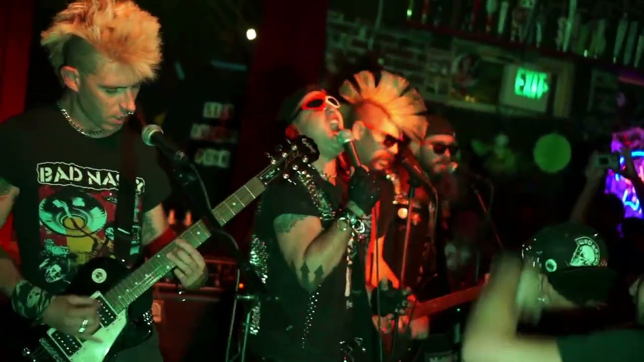 UNWANTED NOISE . live in LA