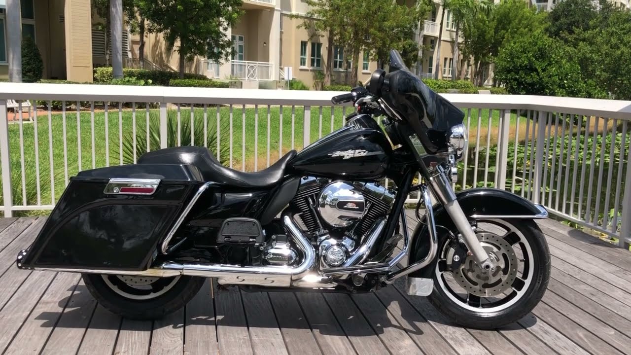 2011 Harley Davidson Electra Glide Police to Street Glide conversion