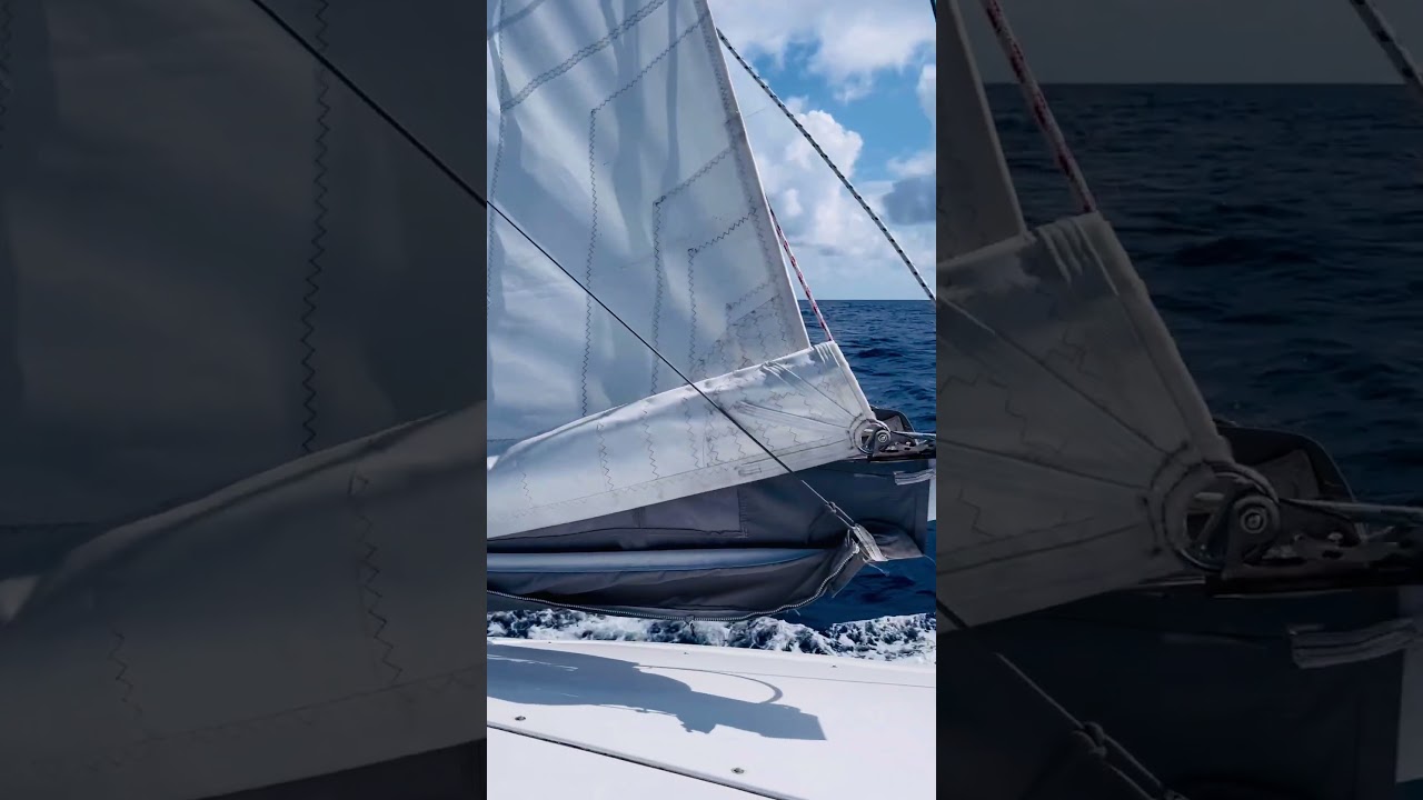 ⁣Gale force upwind sailing, 3.5 days Tahiti to Fakarava south. September 2025