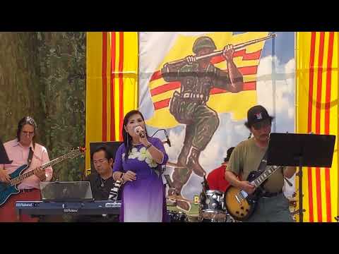 Video Giọt Buồn Không Tên-Ngoc Hoa(Ns.Tô Giang)Ngày Hè Lính... - youtube