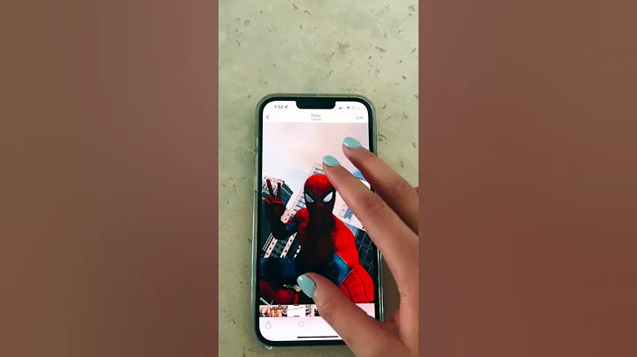 How to copy and paste photos on your iPhone#shorts